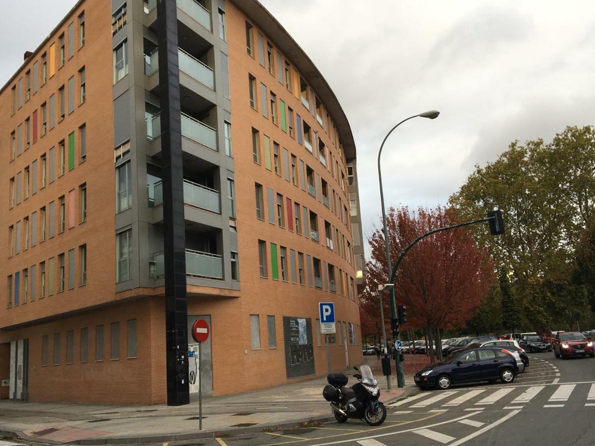 Skylinepamplona Lägenhet Exteriör bild