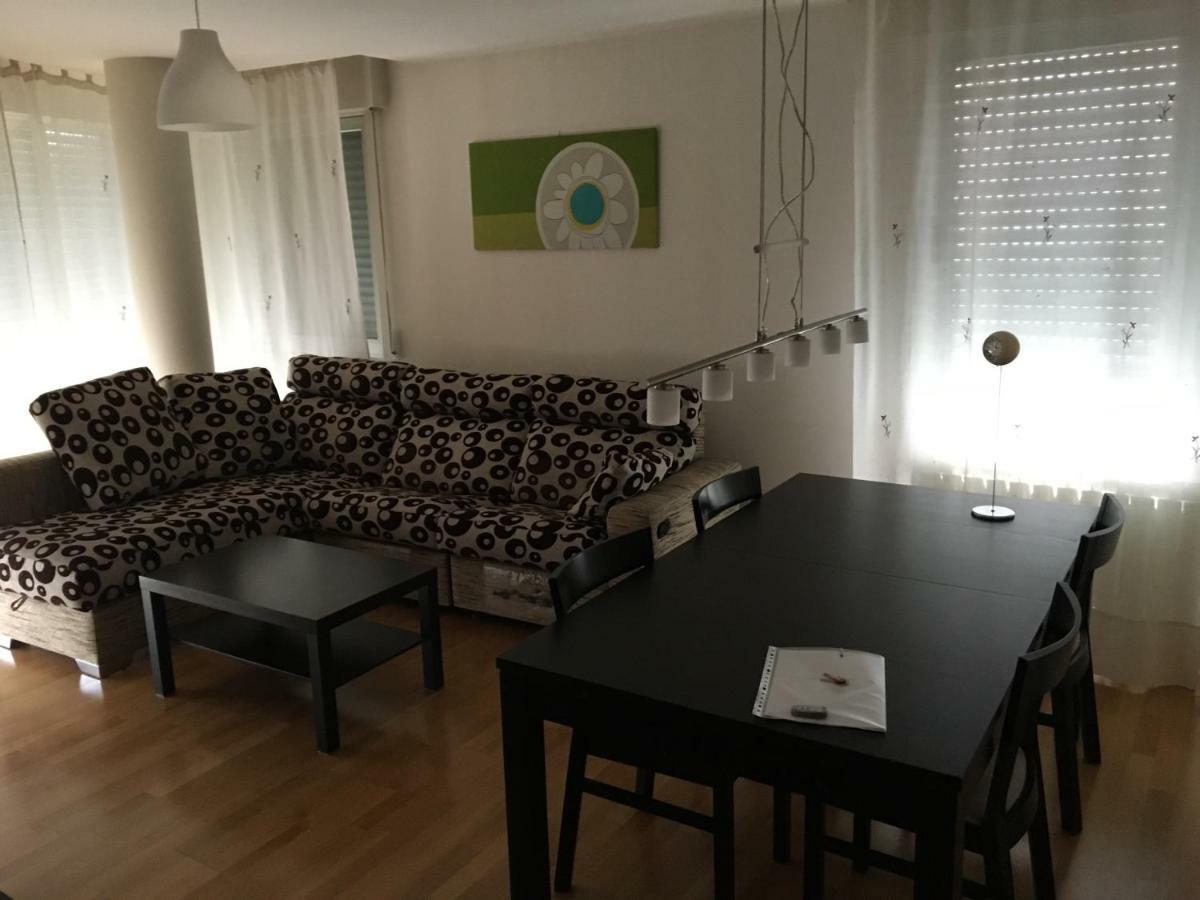 Skylinepamplona Lägenhet Exteriör bild